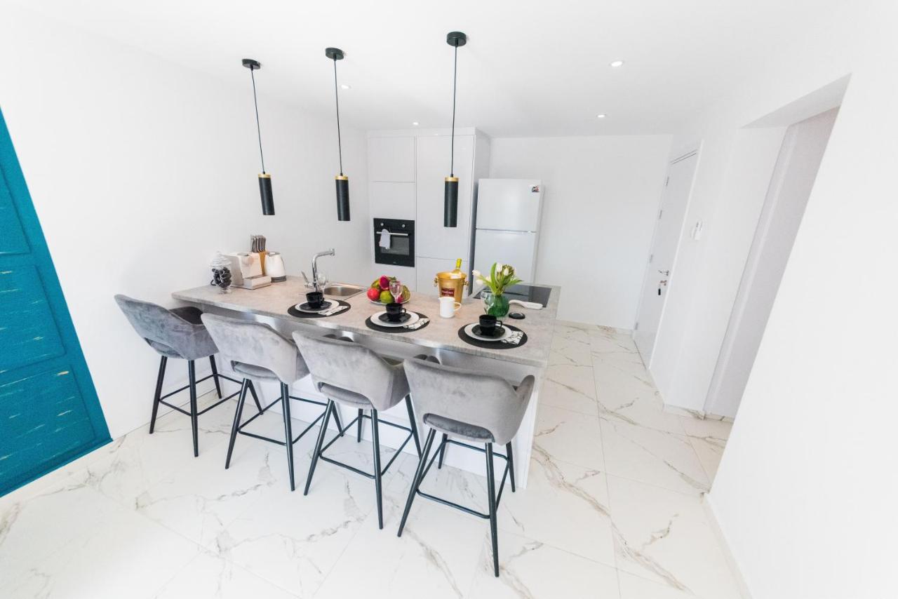 Sky Sea Cyprus Apartment Kapparis Paralímni Kültér fotó